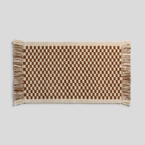 Organic Checkered Bath Rug (Natural and Tobacco)